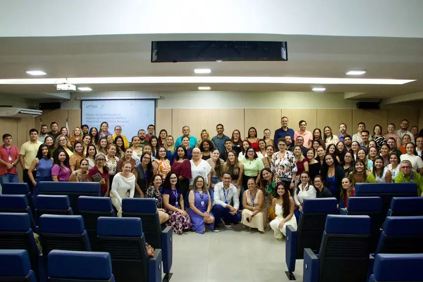 Farmacêuticos, enfermeiros e técnicos de Enfermagem da Atenção Primária reunidos na capacitação promovida pela Sespa