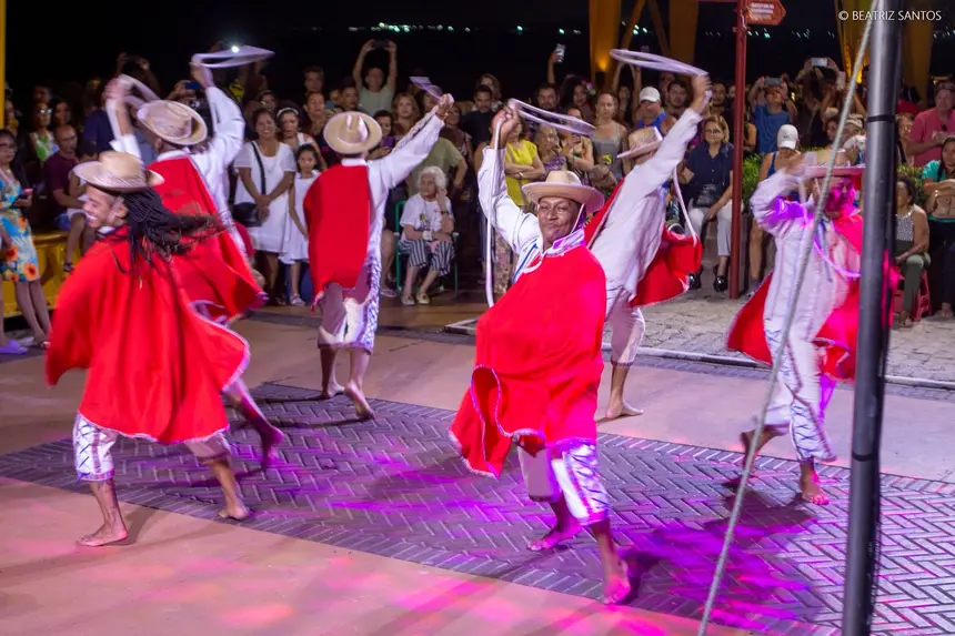 Grupo Sabor Marajoara abre a programação cultural de maio, no Pôr do Som especial, nesta sexta-feira (8), às 18h