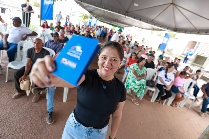 Michele das Neves, pequena agricultora <div class='credito_fotos'>Foto: Marcelo Lelis / Ag. Pará &nbsp;&nbsp;|&nbsp;&nbsp; <a href='/midias/2026/originais/20260513141546-GF00027076-F00520808.jpg' download><i class='fa-solid fa-download'></i> Download</a></div>