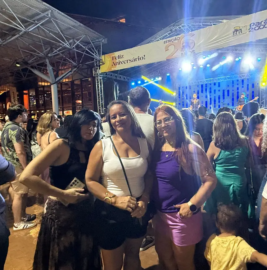 Dani Góes contou que fez questão de reunir as amigas Leide Alves e Creusa Vieira para aproveitar a celebração