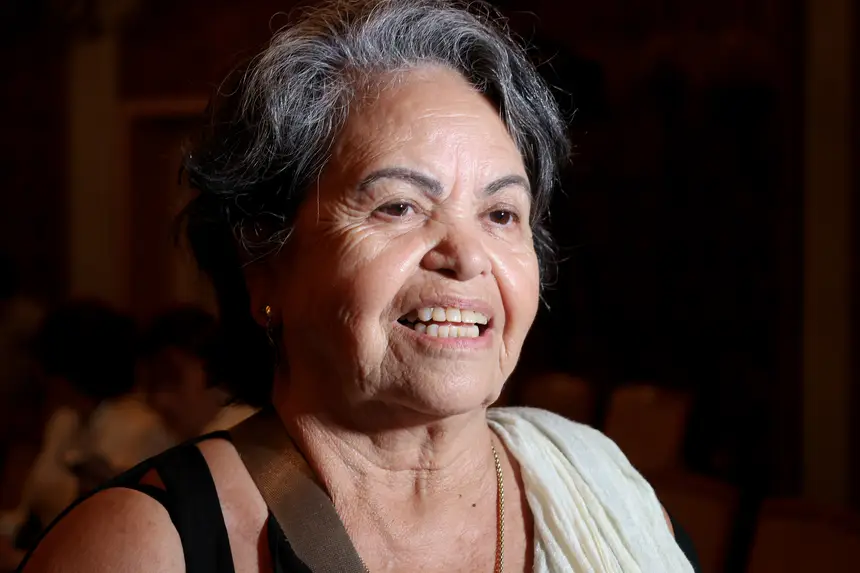 A professora ⁠Sônia Lima se encantou com o espetáculo 