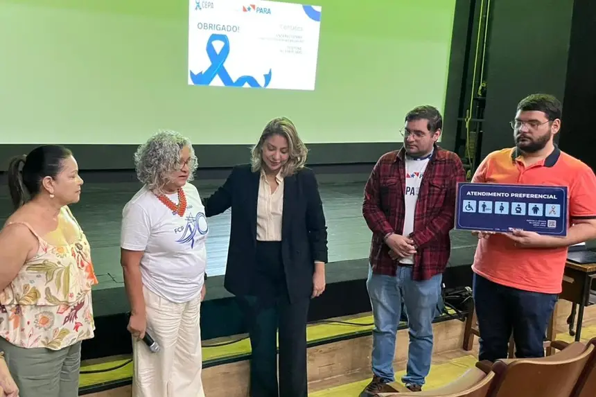 Flávia Marçal entrega placas de prioridade para gestão da FCP