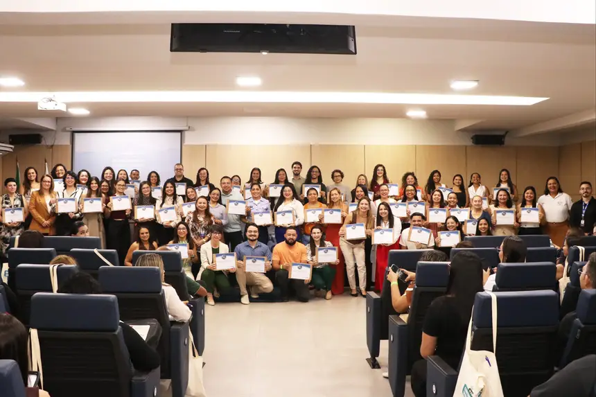 Representantes de instituições que foram regulares nas notificações de eventos adversos infecciosos em 2025