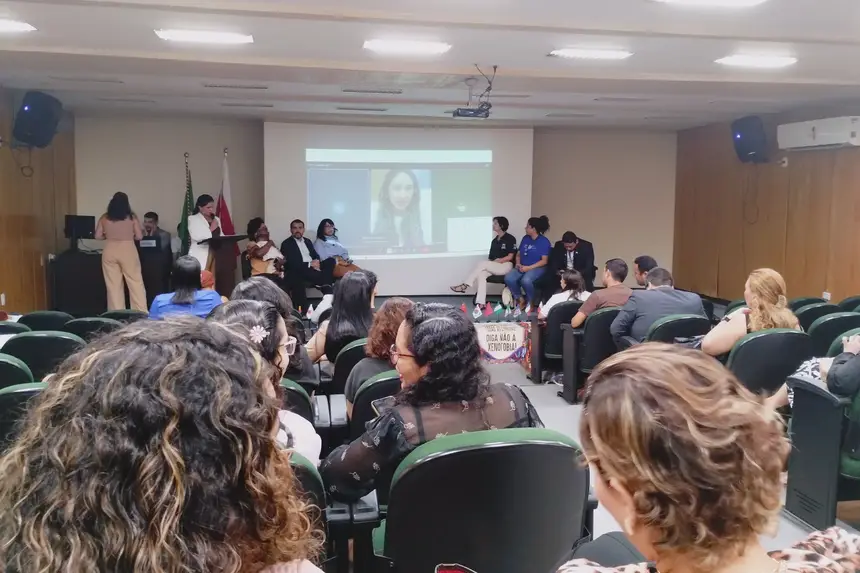 Programação reuniu conselheiros, gestores públicos, pesquisadores e representantes da sociedade civil