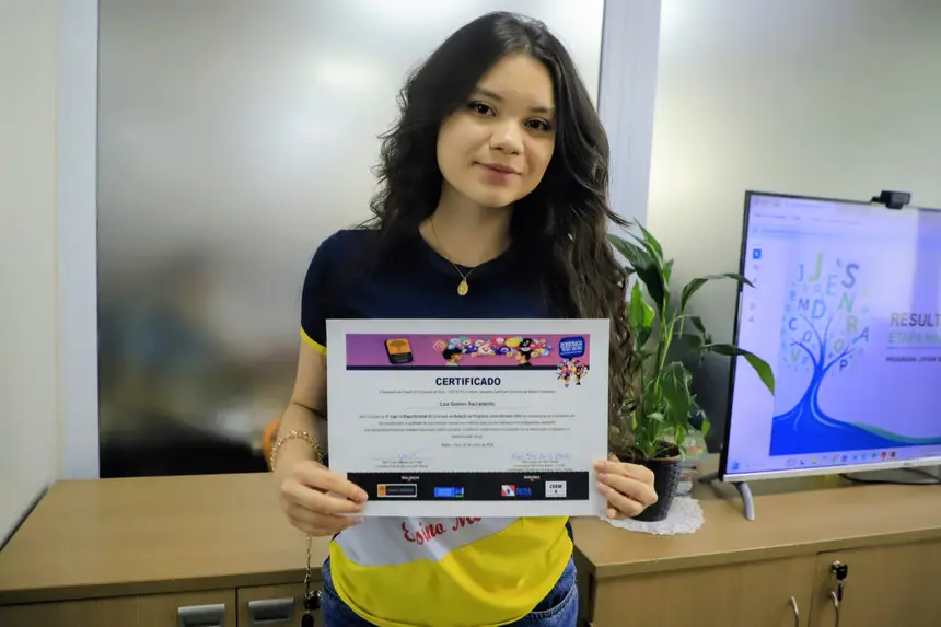 Laiz Gomes foi 2° lugar no concurso 
