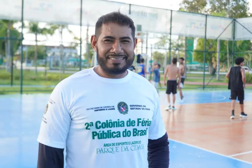 Sérgio Souza - instrutor de esportes de quadra