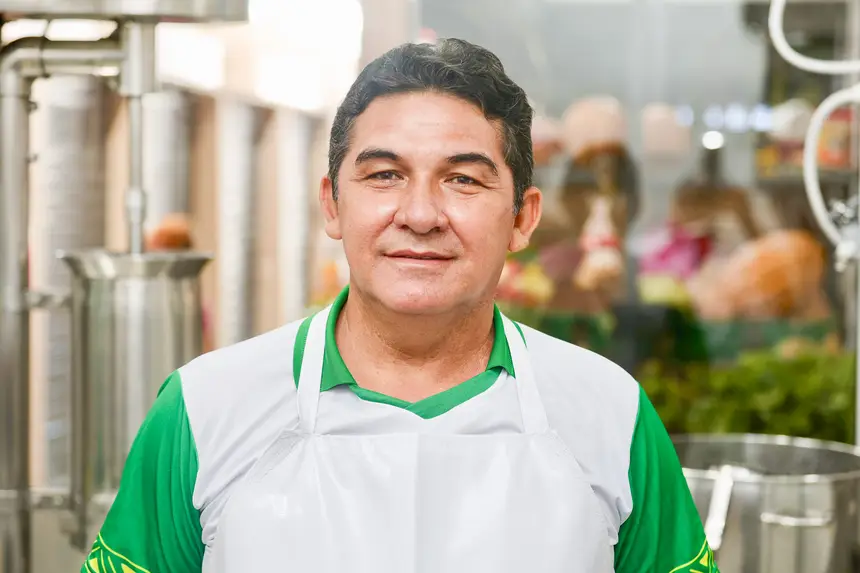 Heron Rocha, manipulador de açaí