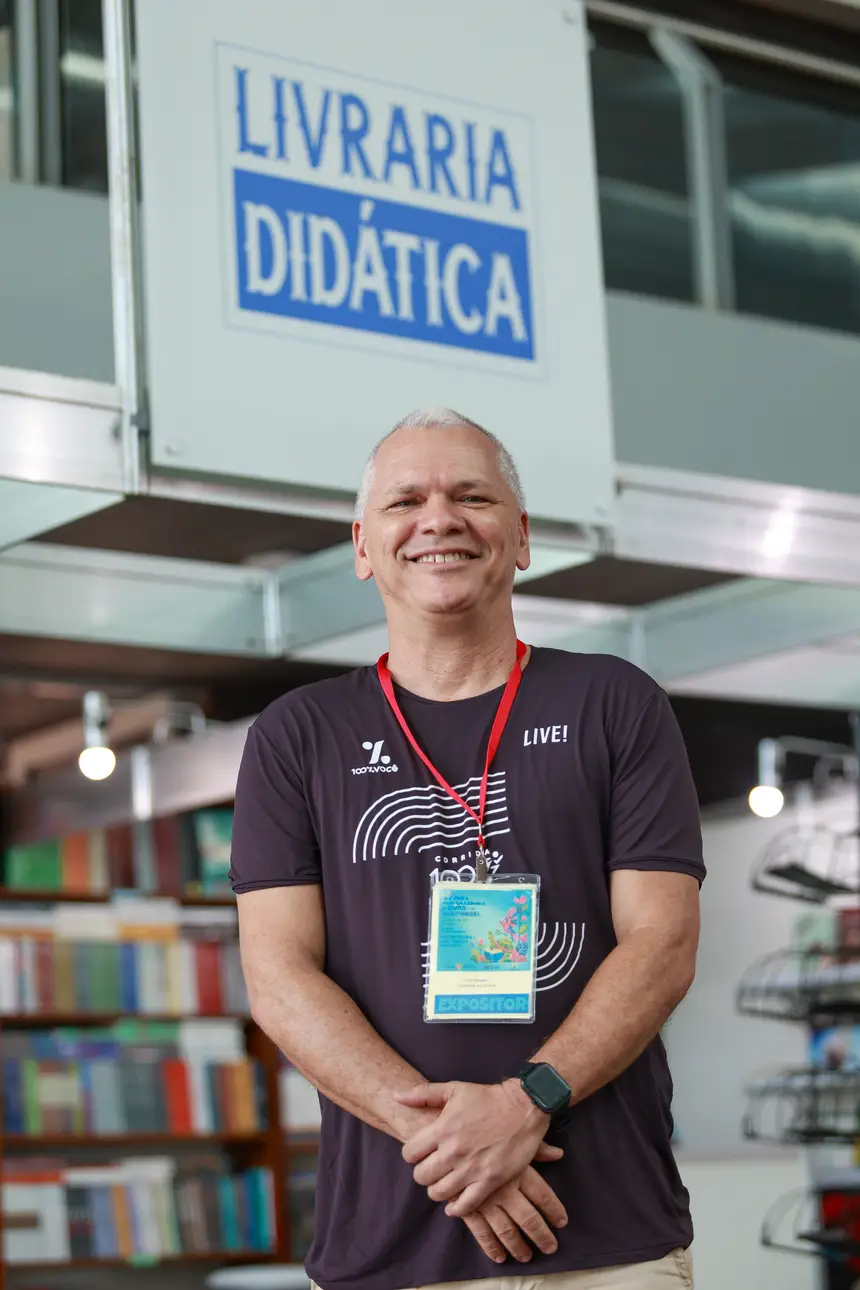 Ciro Mangas - Livraria didática <div class='credito_fotos'>Foto: Bruno Cruz / Ag. Pará &nbsp;&nbsp;|&nbsp;&nbsp; <a href='/midias/2026/originais/20260828113458-GF00027706-F00542284.jpg' download><i class='fa-solid fa-download'></i> Download</a></div>