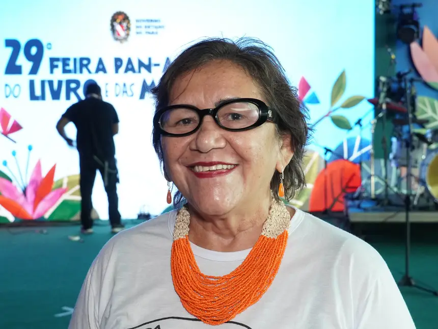 Auda Piani - lançamentodolivro de Nazaré Pereira <div class='credito_fotos'>Foto: Augusto Miranda / Ag. Pará &nbsp;&nbsp;|&nbsp;&nbsp; <a href='/midias/2026/originais/20260829204616-GF00027717-F00542929.jpg' download><i class='fa-solid fa-download'></i> Download</a></div>