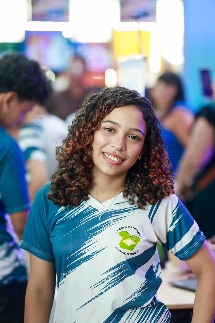 Lara Loyse Costa de Sousa, aluna do 1º ano do Ensino Médio <div class='credito_fotos'>Foto: Bruno Cruz / Ag. Pará &nbsp;&nbsp;|&nbsp;&nbsp; <a href='/midias/2026/originais/20260902150648-GF00027744-F00543844.jpg' download><i class='fa-solid fa-download'></i> Download</a></div>