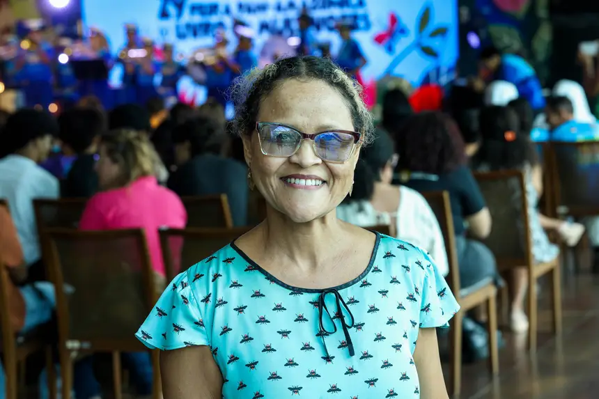 Silvia Ferreira - assistente social escola estadual especializada - Yolanda Martins, bairro do Marco