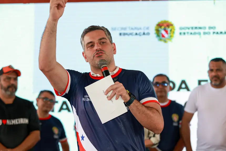 Ricardo Sefer - secretário de estado de educação <div class='credito_fotos'>Foto: Bruno Cruz / Ag. Pará &nbsp;&nbsp;|&nbsp;&nbsp; <a href='/midias/2026/originais/20260911154745-GF00027804-F00545626.jpg' download><i class='fa-solid fa-download'></i> Download</a></div>