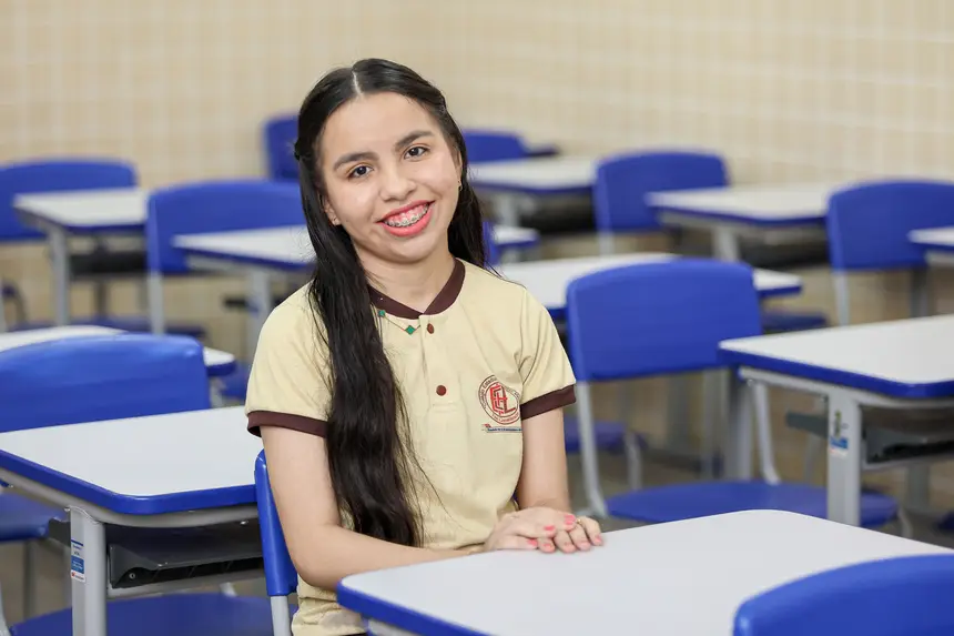 Kamily Magalhães - estudante da 3ª série do ensino médio <div class='credito_fotos'>Foto: Bruno Cruz / Ag. Pará &nbsp;&nbsp;|&nbsp;&nbsp; <a href='/midias/2026/originais/20260911154856-GF00027804-F00545668.jpg' download><i class='fa-solid fa-download'></i> Download</a></div>