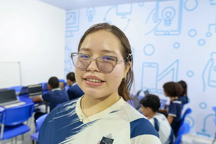 Maria Clara Gaia, estudante