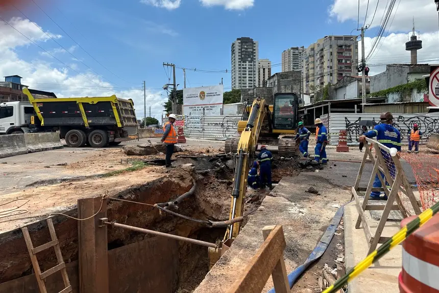 Obras do novo viaduto da avenida João Paulo II: elevado vai resolver gargalos de trânsito na região