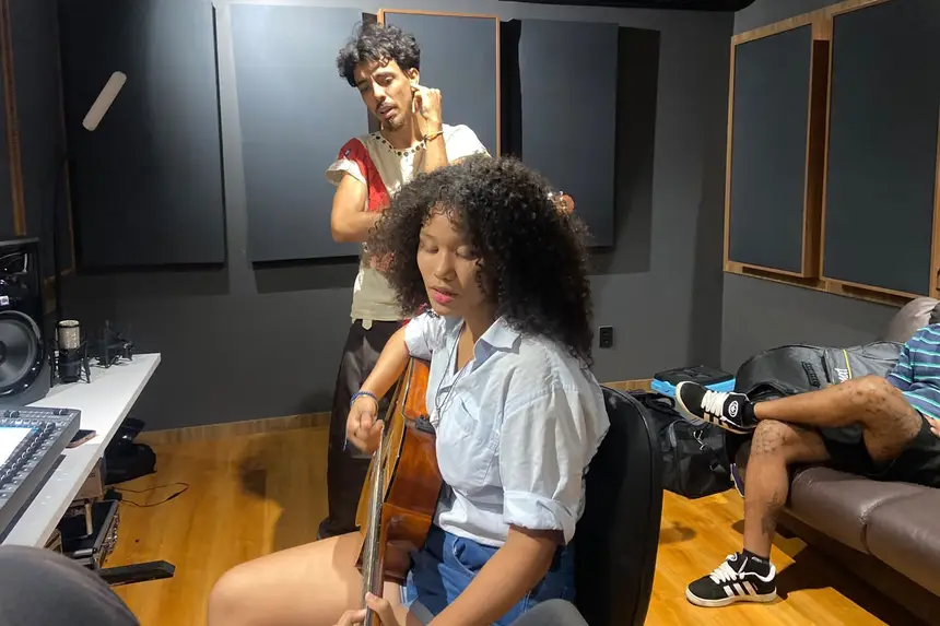 Integrantes da banda Muiraquitanos, do Marajó, estão entre os selecionados pelo edital, com a obra “A Matinta Pereira do Lago Azul”