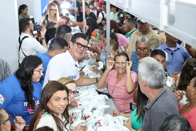 notícia: Governo entrega cerca de 45 mil óculos para pessoas em situação de vulnerabilidade no Pará