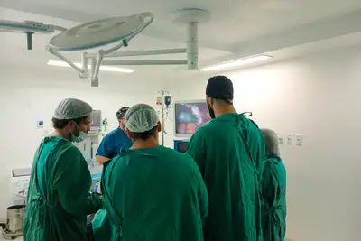 notícia: Hospital Jean Bitar amplia acesso a cirurgias especializadas e fortalece cuidado humanizado no SUS
