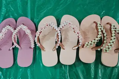 notícia: Oficina de sandálias transforma rotina de socioeducandos em Belém