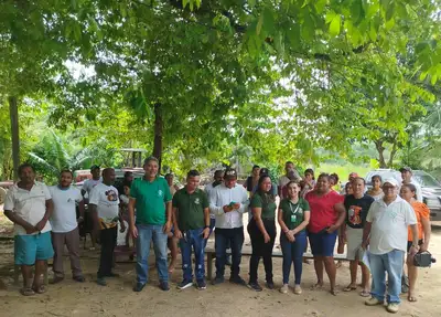 notícia: Emater emite Cadastro Nacional de Agricultura Familiar em comunidade de Ipixuna do Pará