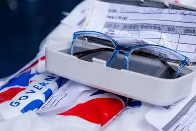 notícia: Governo do Pará entrega mais de mil óculos gratuitos e amplia acesso à saúde ocular em Ananindeua