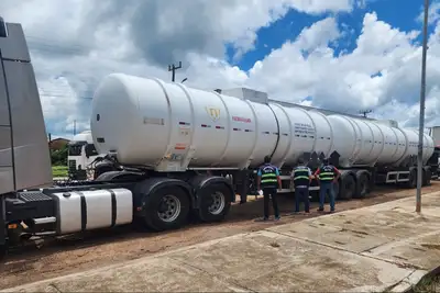 notícia: Sefa apreende 56 toneladas de óleo de cozinha em Cachoeira do Piriá