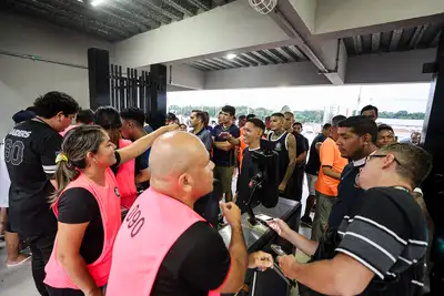 notícia: Re-Pa 782 registra 93% de entradas dos torcedores azulinos por reconhecimento facial