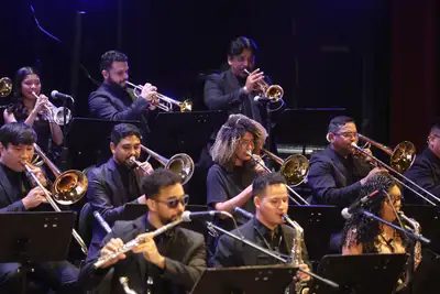notícia: Amazônia Jazz Band se apresenta na noite de celebração dos 150 anos do prédio do Arsenal da Marinha