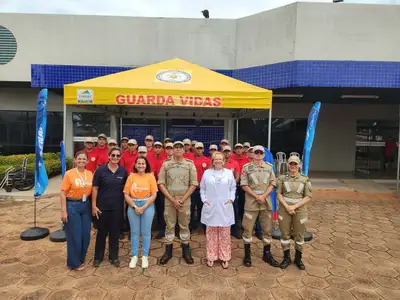 notícia: Bombeiros militares aderem à campanha de doação de sangue no Hemocentro de Santarém