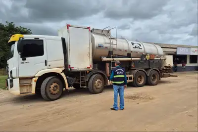 notícia: Sefa apreende 300 hectolitros de castanha-do-pará avaliados em R$ 150 mil