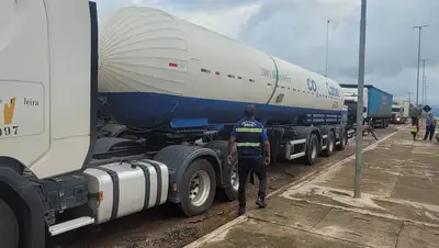 notícia: Sefa apreende 27 toneladas de CO2 líquido em Cachoeira do Piriá