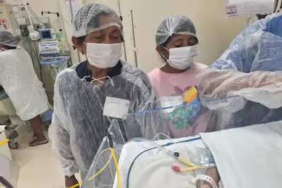 notícia: Bebês internados ganham visita dos avós na UTI Neonatal do Hospital Regional de Santarém