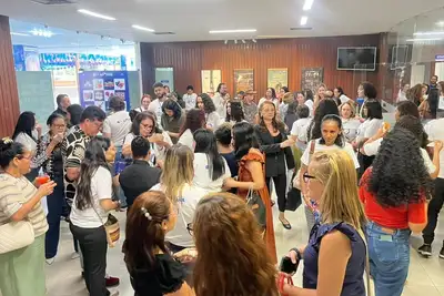 notícia: Biblioteca Pública Arthur Vianna encerra programação especial de aniversário