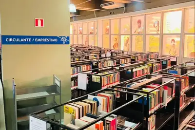 notícia: Fundação Cultural do Pará recebe o escritor Edyr Augusto na Biblioteca Pública Arthur Vianna