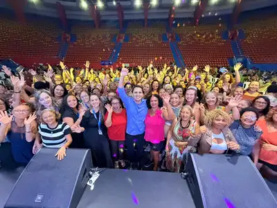 notícia: Governo do Pará promove inclusão e qualidade de vida para idosos em Baile da Saudade do programa Vida Ativa