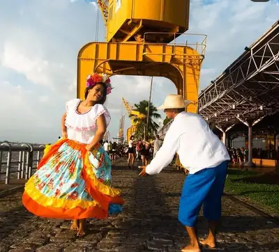 notícia: Pôr do Som anima abril na Estação das Docas com ritmos amazônicos