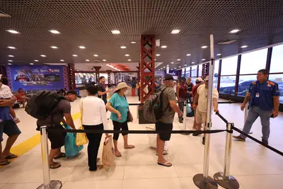 notícia: No primeiro trimestre de 2026, mais de 700 mil pessoas já passaram pelos terminais da CPH