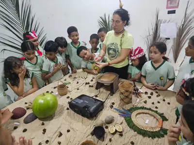 notícia: Escola estadual de Ananindeua celebra Semana dos Povos Indígenas com exposição
