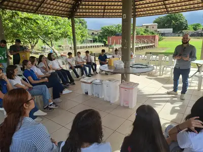 notícia: Hospital Regional do Baixo Amazonas orienta estudantes sobre práticas sustentáveis