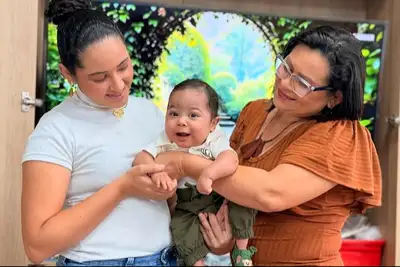 notícia: Êxito no tratamento de bebê com cardiopatia congênita e condição pulmonar raras emociona equipe do Hospital de Clínicas