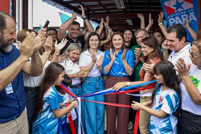 notícia: Governadora Hana Ghassan entrega a Ananindeua a 181ª escola reconstruída com tecnologia e inovação no Estado