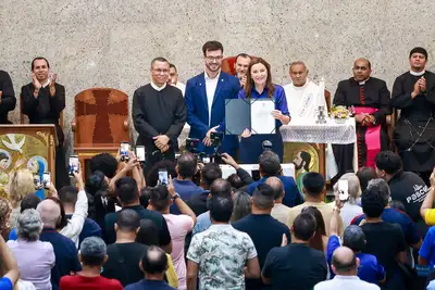 notícia: Governadora Hana Ghassan torna a novena de Nossa Senhora do Perpétuo Socorro patrimônio cultural imaterial