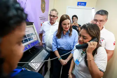 notícia: Governadora Hana Ghassan entrega 7º Totem de Atendimento à Mulher em Salinópolis