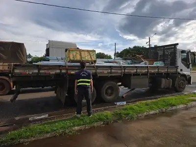 notícia: Secretaria da Fazenda (Sefa) apreende quatro torres de transmissão no valor de R$ 211 mil