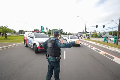 notícia: Operação Fim de Linha mobiliza 1.800 PMs contra a criminalidade e a violência de gênero