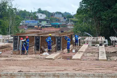 notícia: Governo do Pará avança com obras da primeira ponte que interliga diretamente Belém e Ananindeua