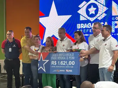 notícia: Famílias afetadas pelas enchentes em Bragança recebem auxílio do Governo do Pará