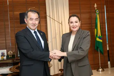 notícia: Em visita à governadora Hana Ghassan, embaixador do Japão diz que BRT Metropolitano é novo símbolo da amizade entre o país e o Pará 