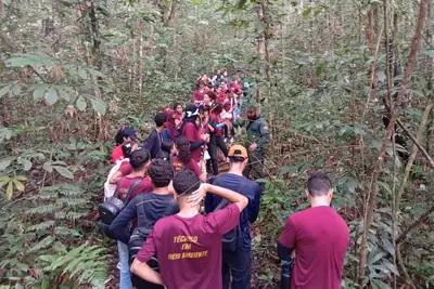 notícia: Alunos de rede pública vivenciam aula prática no Refúgio de Vida Silvestre Metrópole da Amazônia