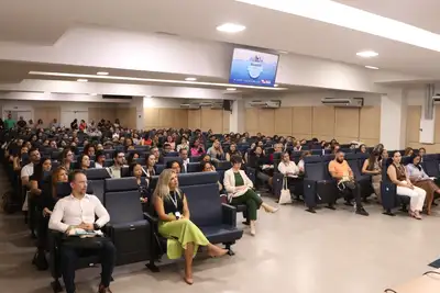 notícia: Simpósio destaca aspectos da segurança do paciente em ambientes hospitalares